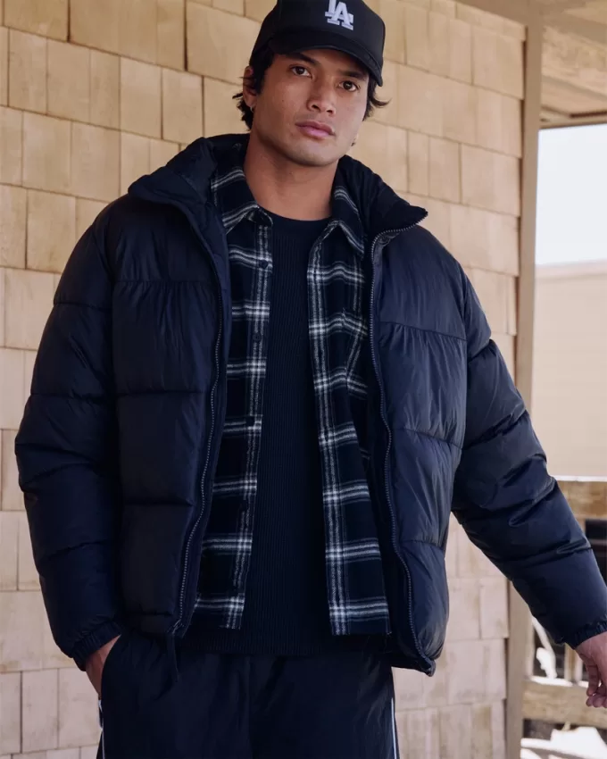 Boxy Mock-Neck Puffer Jacket,Boxy Mock-Neck Puffer Jacket Boxy Mock-Neck Puffer Jacket,Boxy Mock-Neck Puffer Jacket