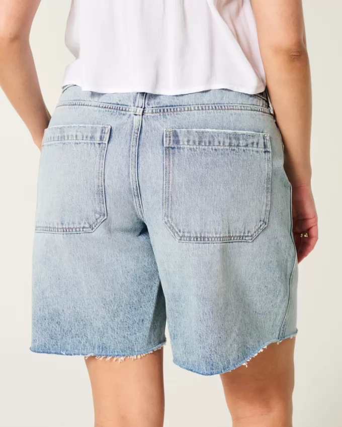 Curvy Low-Rise Light Wash Distressed Baggy Jort,Curvy Low-Rise Light Wash Distressed Baggy Jort Curvy Low-Rise Light Wash Distressed Baggy Jort,Curvy Low-Rise Light Wash Distressed Baggy Jort