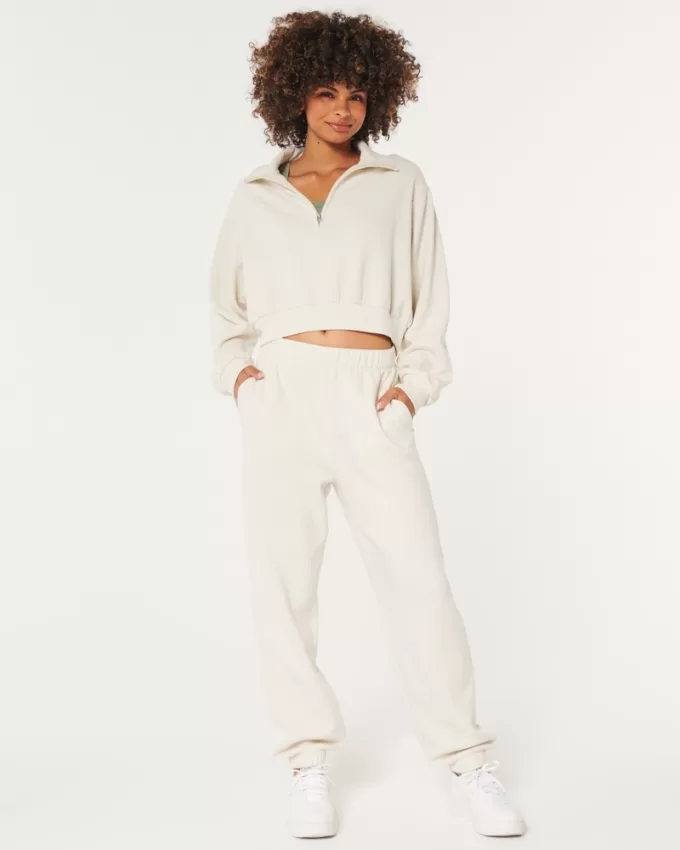 Hollister Feel Good Fleece Mini Half-Zip Sweatshirt,Hollister Feel Good Fleece Mini Half-Zip Sweatshirt Hollister Feel Good Fleece Mini Half-Zip Sweatshirt,Hollister Feel Good Fleece Mini Half-Zip Sweatshirt