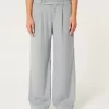 Hollister Livvy Low-Rise Wide-Leg Pants,Hollister Livvy Low-Rise Wide-Leg Pants Hollister Livvy Low-Rise Wide-Leg Pants,Hollister Livvy Low-Rise Wide-Leg Pants