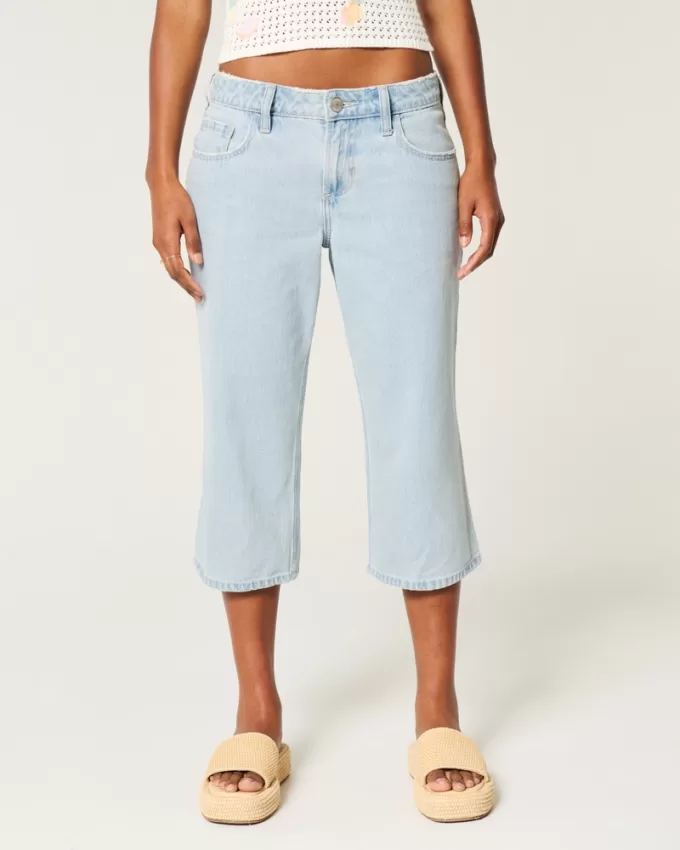 Low-Rise Light Wash Capri Jeans,Low-Rise Light Wash Capri Jeans Low-Rise Light Wash Capri Jeans,Low-Rise Light Wash Capri Jeans