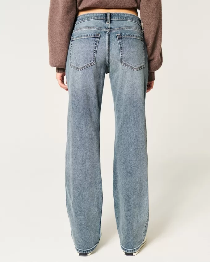 Low-Rise Medium Wash Relaxed Straight Jeans,Low-Rise Medium Wash Relaxed Straight Jeans Low-Rise Medium Wash Relaxed Straight Jeans,Low-Rise Medium Wash Relaxed Straight Jeans