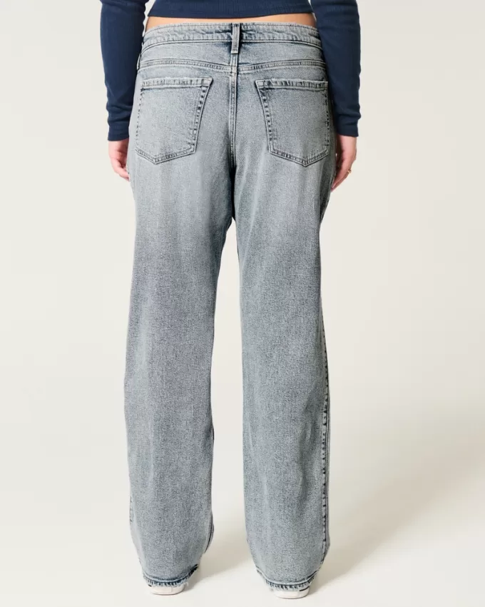 Low-Rise Medium Wash Relaxed Straight Jeans,Low-Rise Medium Wash Relaxed Straight Jeans Low-Rise Medium Wash Relaxed Straight Jeans,Low-Rise Medium Wash Relaxed Straight Jeans