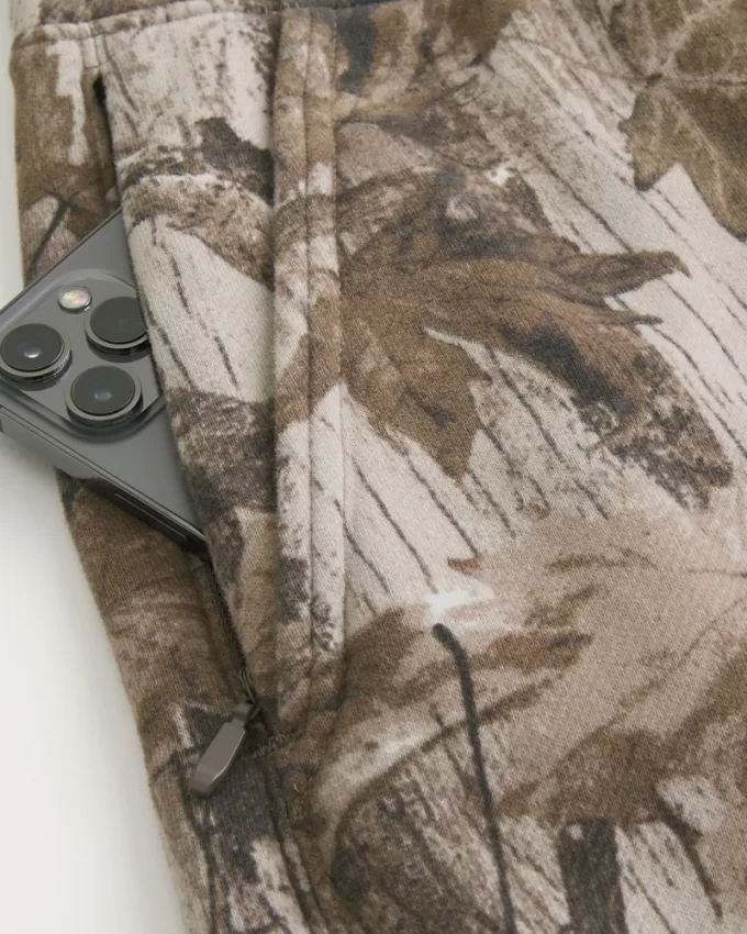 Relaxed Fleece Logo Joggers,Relaxed Fleece Logo Joggers Relaxed Fleece Logo Joggers,Relaxed Fleece Logo Joggers