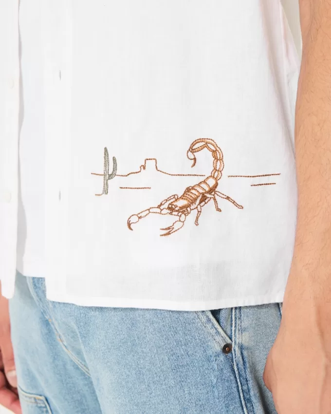 Relaxed Short-Sleeve Embroidered Western Graphic Shirt,Relaxed Short-Sleeve Embroidered Western Graphic Shirt Relaxed Short-Sleeve Embroidered Western Graphic Shirt,Relaxed Short-Sleeve Embroidered Western Graphic Shirt