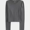 Soft Stretch Seamless Fabric Long-Sleeve Crew Top,Soft Stretch Seamless Fabric Long-Sleeve Crew Top Soft Stretch Seamless Fabric Long-Sleeve Crew Top,Soft Stretch Seamless Fabric Long-Sleeve Crew Top